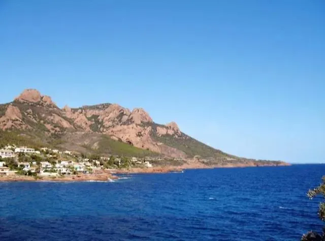 Cap Esterel Magnifique Vue 5 Pers Climatisé Appartamento Saint-Raphaël